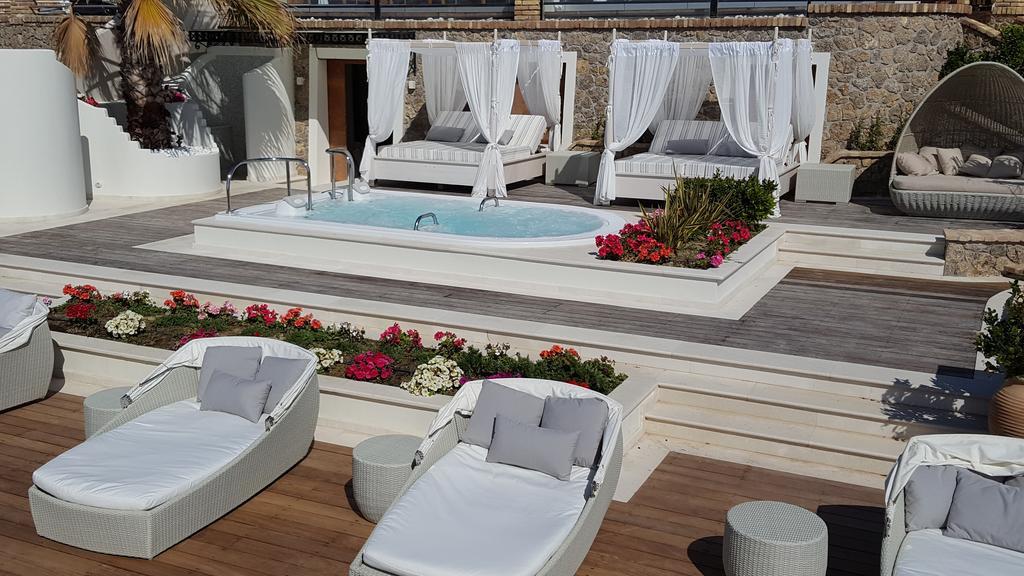 Delfino Blu Wellness Boutique Hotel Агиос Стефанос Экстерьер фото