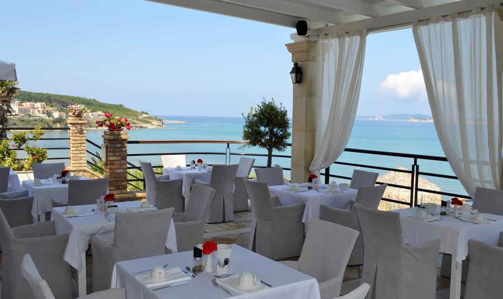 Delfino Blu Wellness Boutique Hotel Агиос Стефанос Экстерьер фото